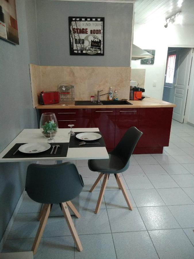 Appartements Et Valréas Eksteriør bilde