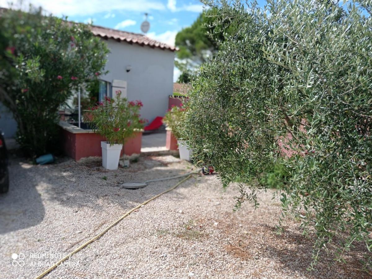 Appartements Et Valréas Eksteriør bilde