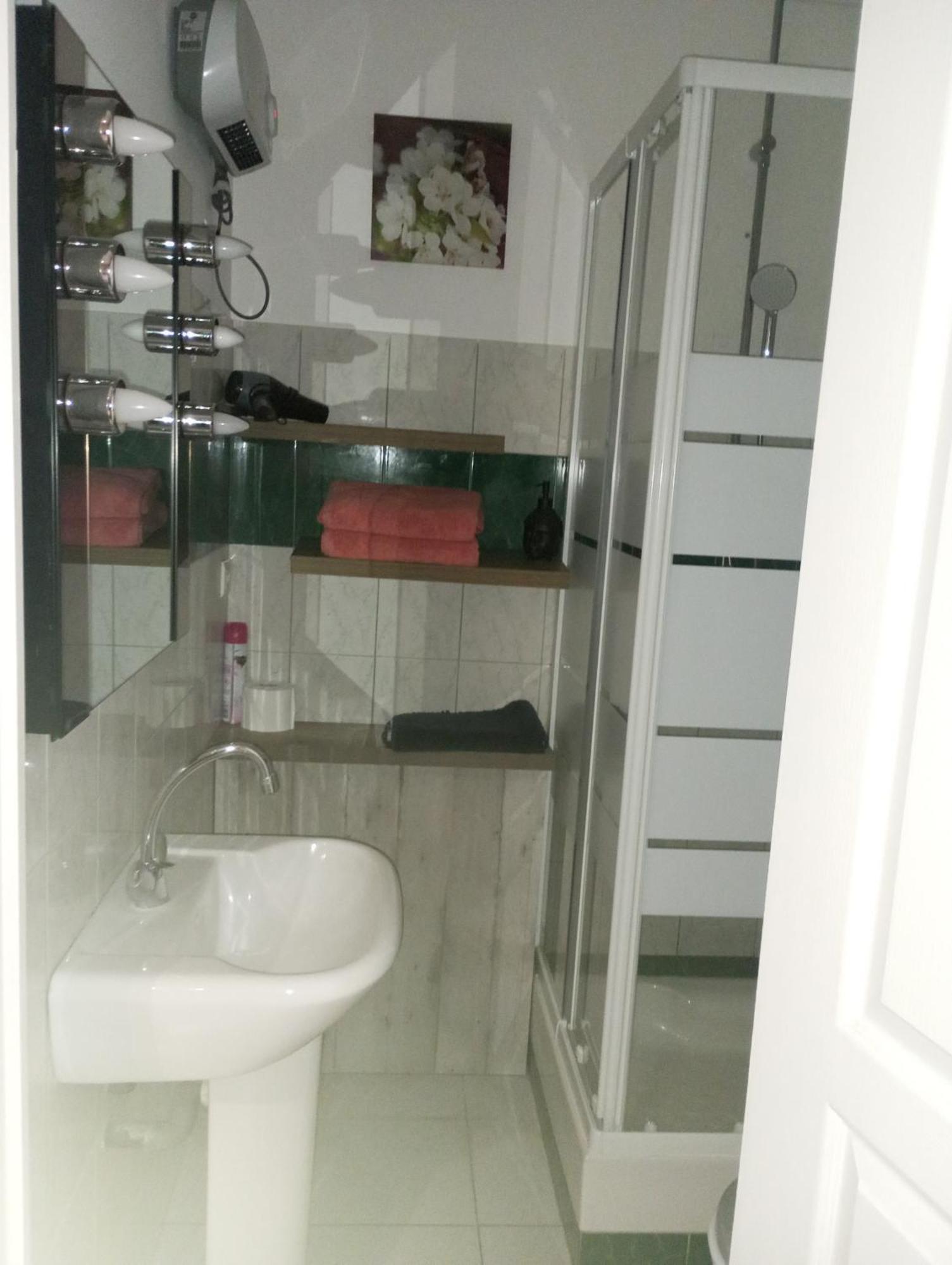 Appartements Et Valréas Eksteriør bilde